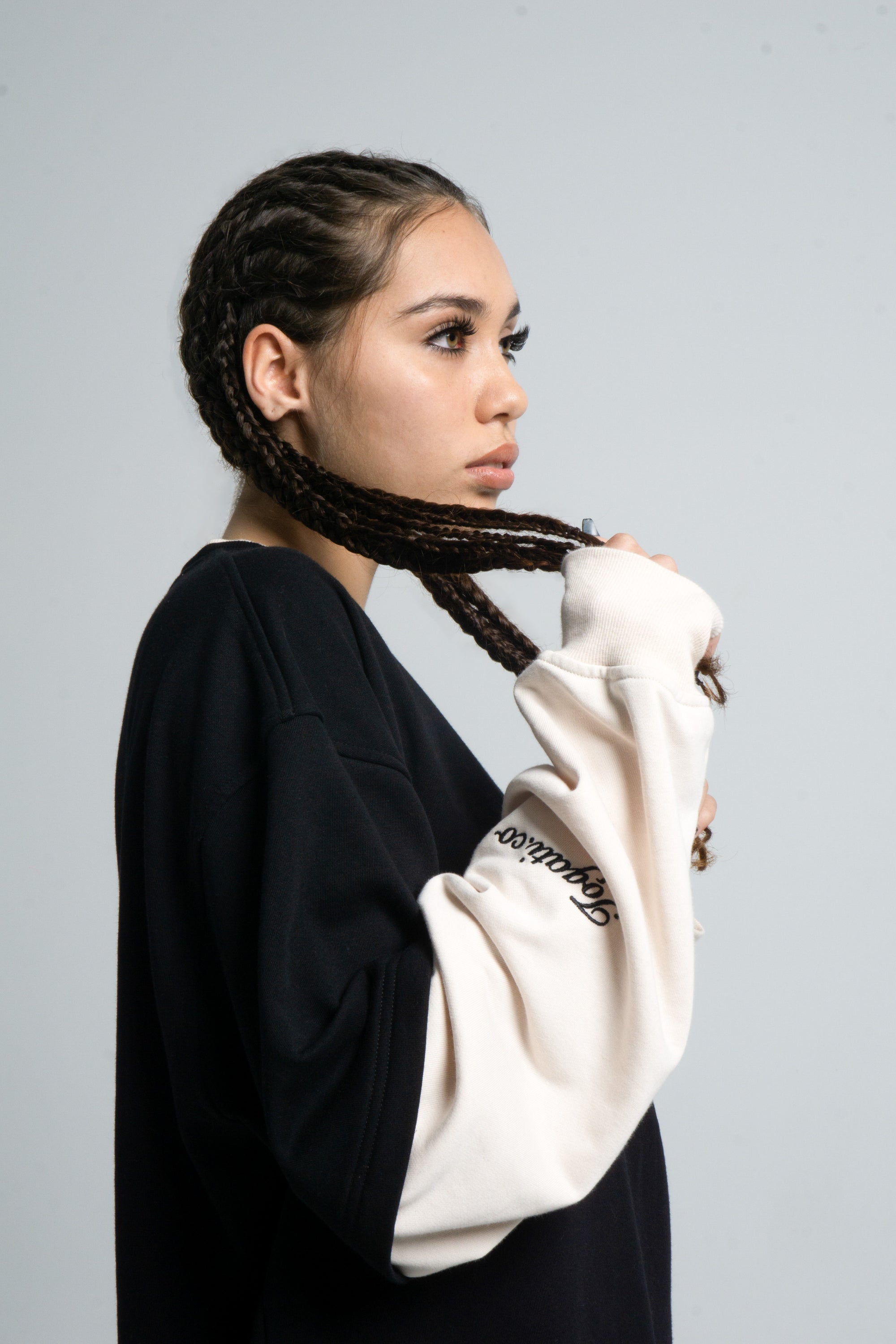 Black & Beige colour block crewneck